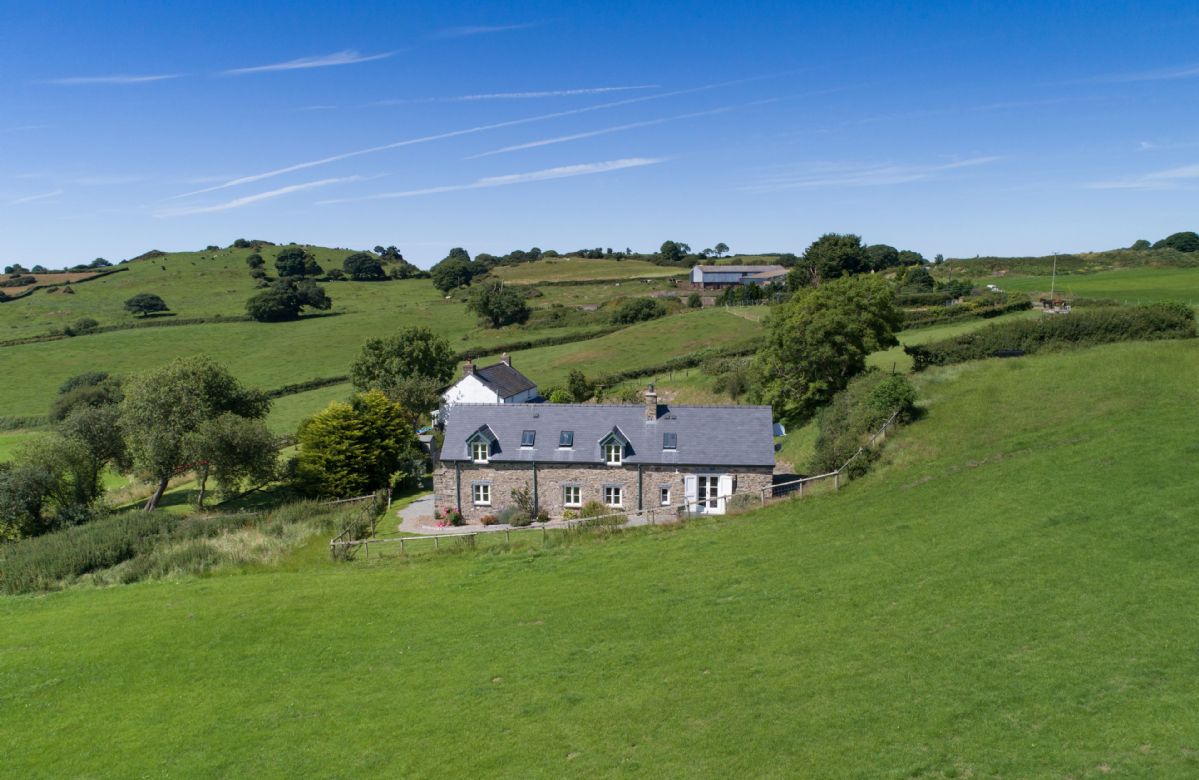 Click here for more about Ty Cerrig