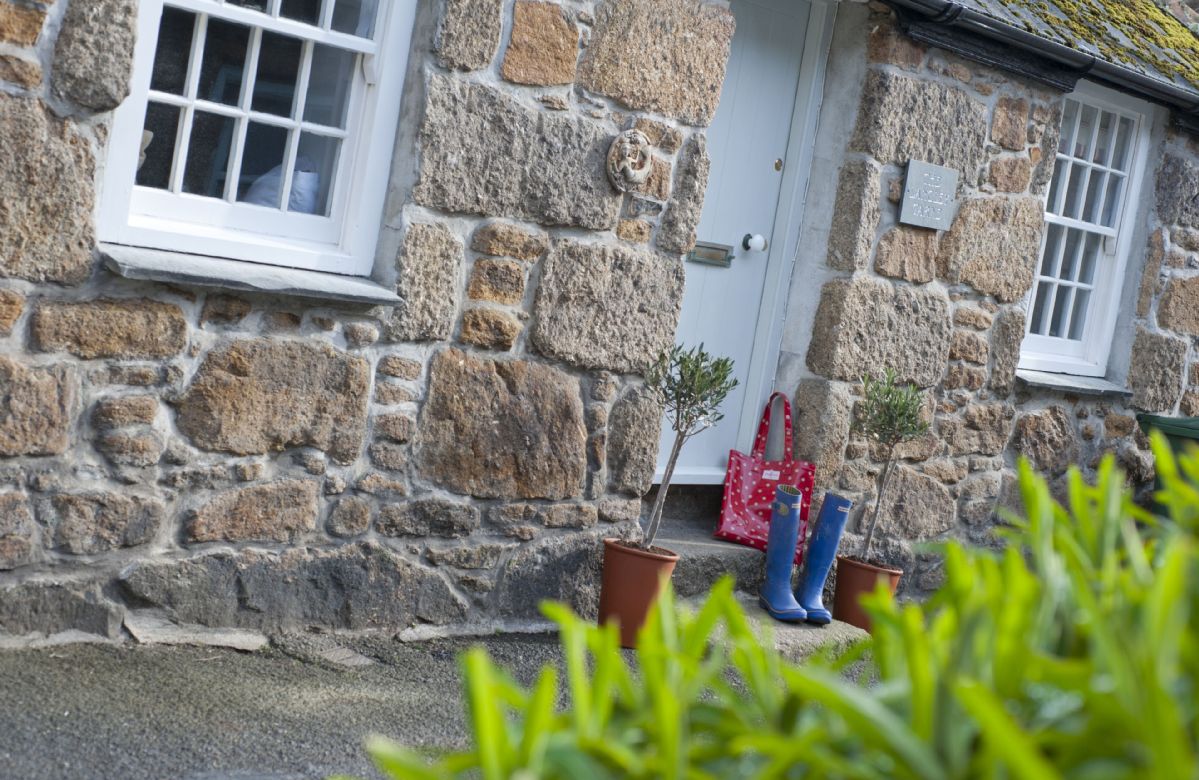 Click here for more about The Langley Tarne