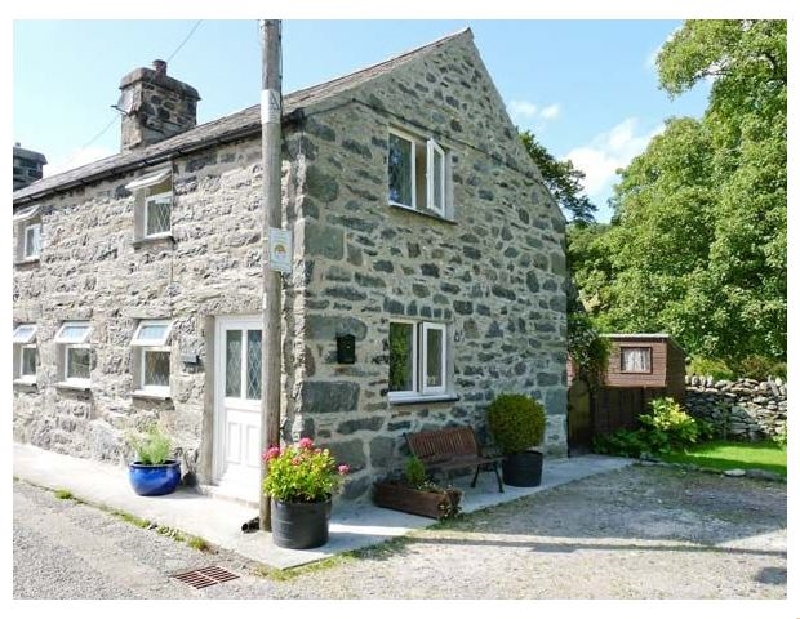 Click here for more about Glan-y-Porth