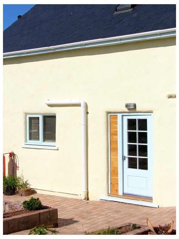 Click here for more about Beekeeper's Cottage