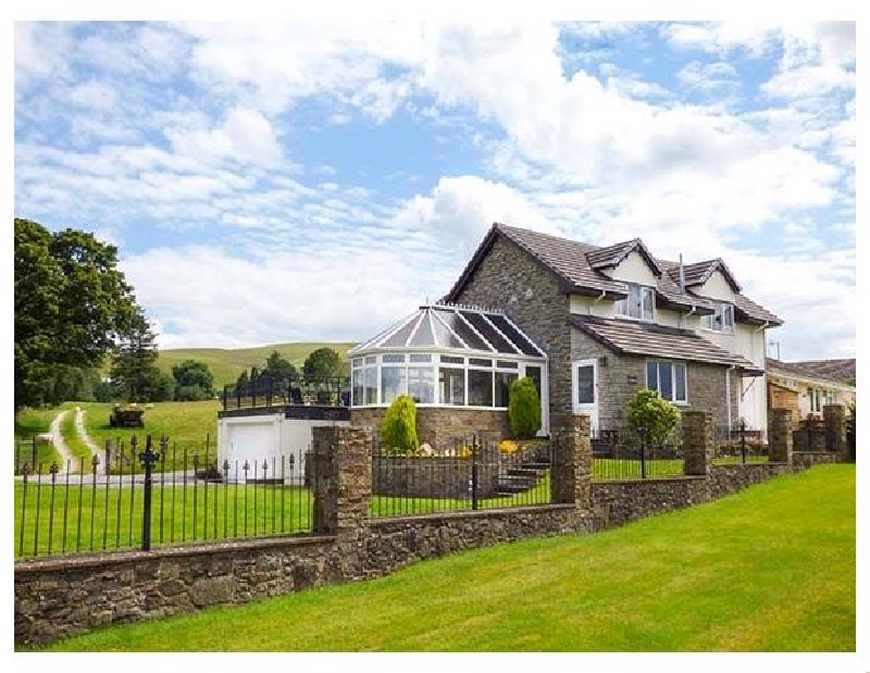 Click here for more about Tre Garreg