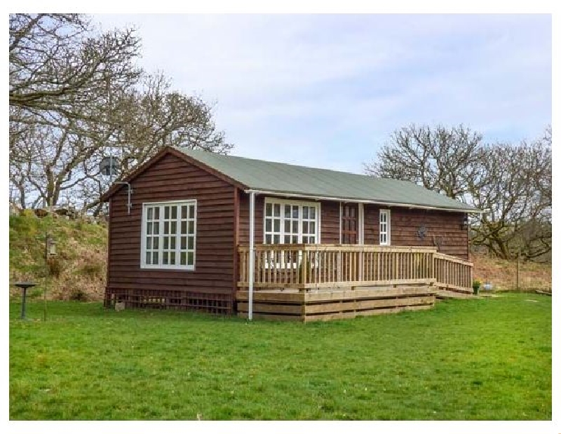 Click here for more about Crowlwm Chalet