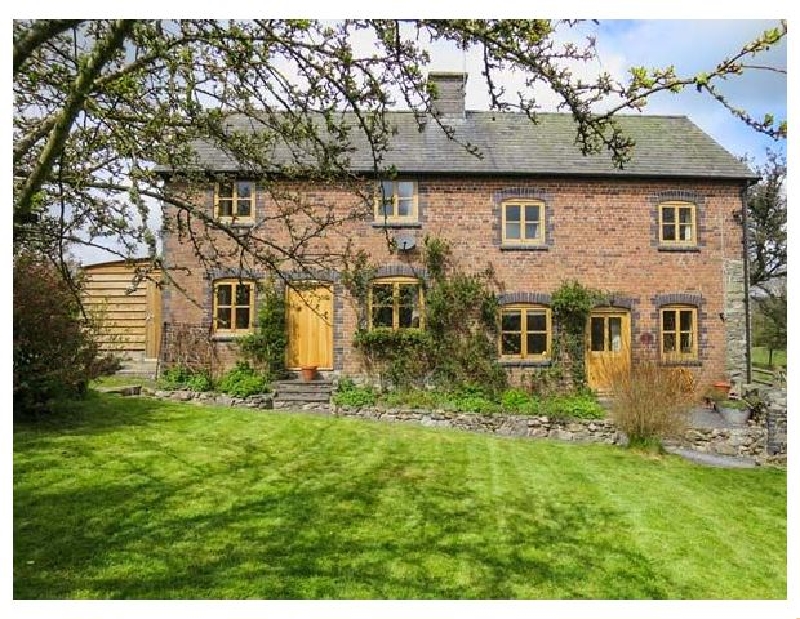 Click here for more about Byrdir Cottage