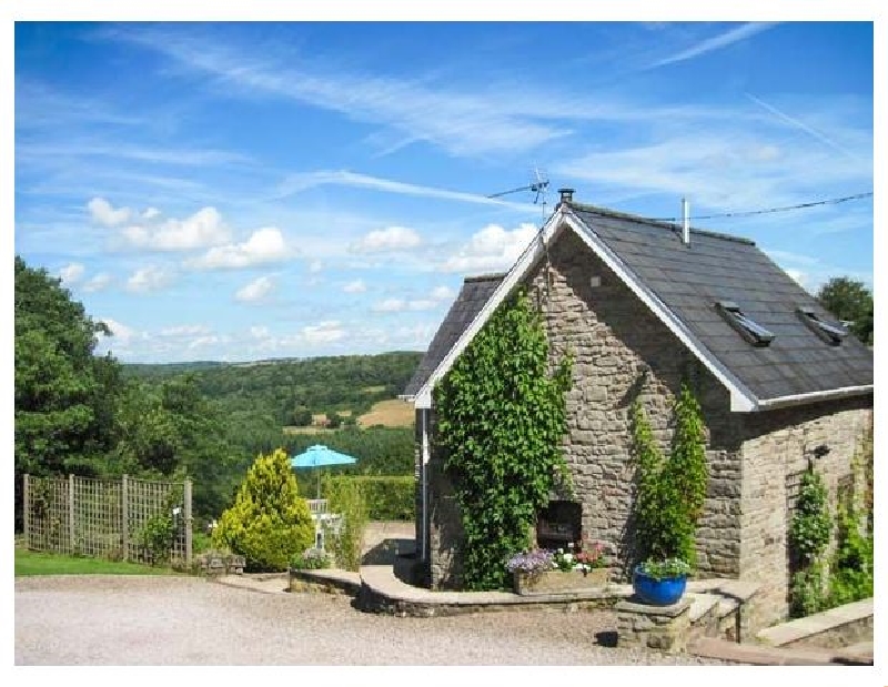 Click here for more about Robin's Barn