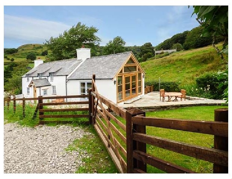 Click here for more about Pen Y Bont