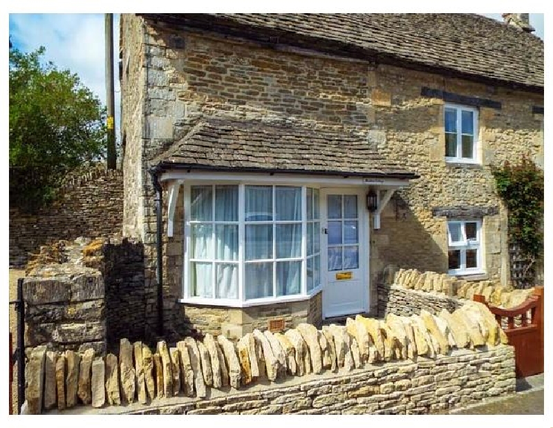 Click here for more about Meadow Cottage
