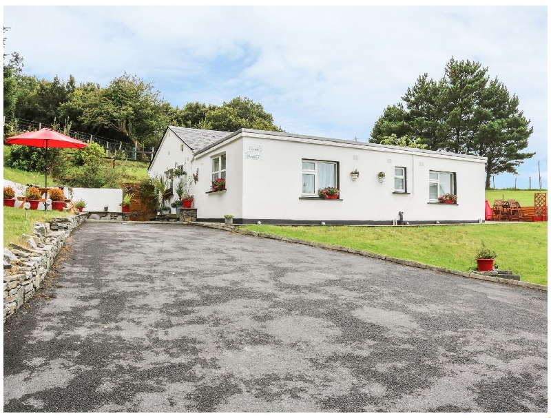 Click here for more about Montbretia Cottage