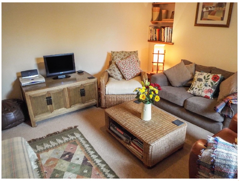 Click here for more about Lothlorien Cottage
