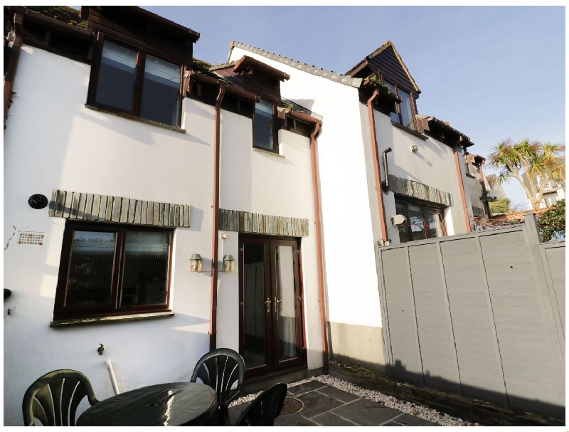 Click here for more about Gull Cottage