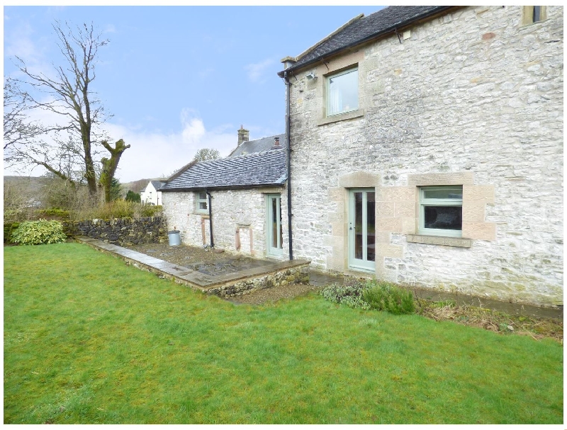 Click here for more about Hall End Barn