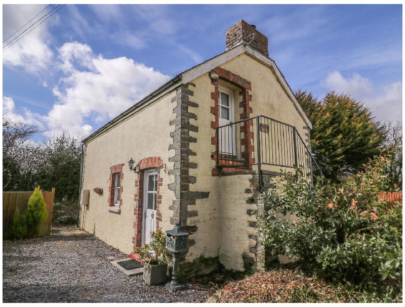 Click here for more about Bwthyn Y Jacdo