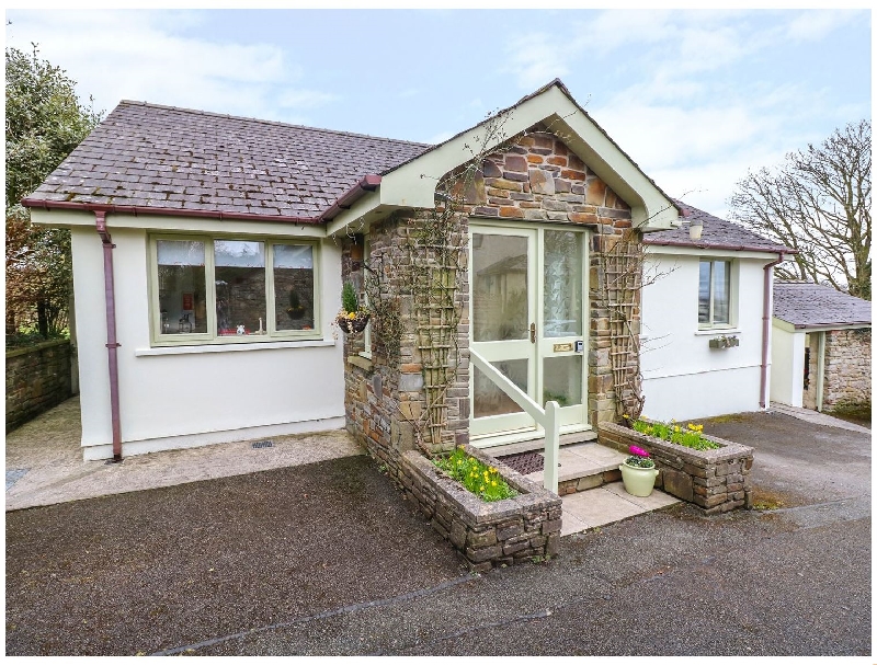 Click here for more about Woodgreen Cottage