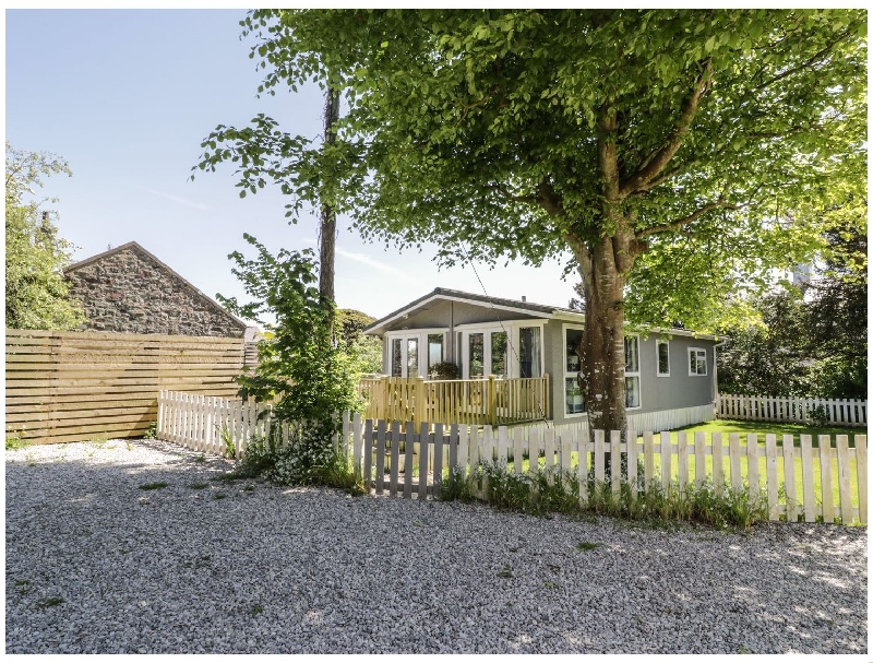 Click here for more about Orchard Lodge