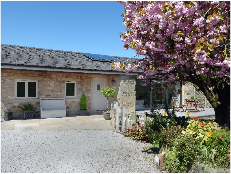 Click here for more about Stone Mouse Cottage