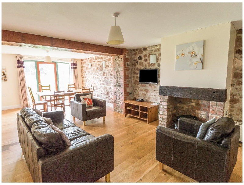 Click here for more about Middleholm