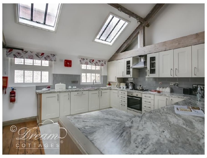 Click here for more about Upsidedown House