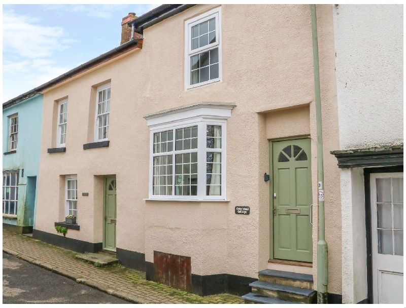 Click here for more about Cedarwood Cottage