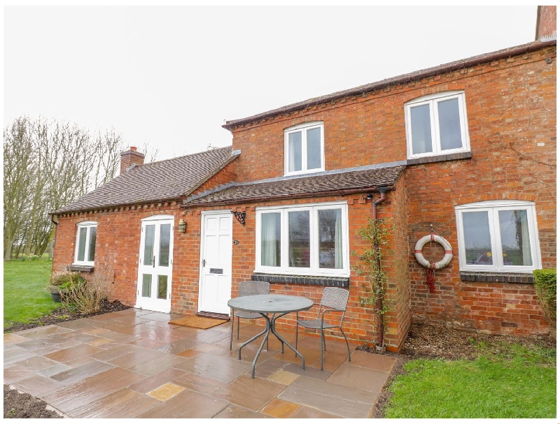 Click here for more about Wigrams Canalside Cottage