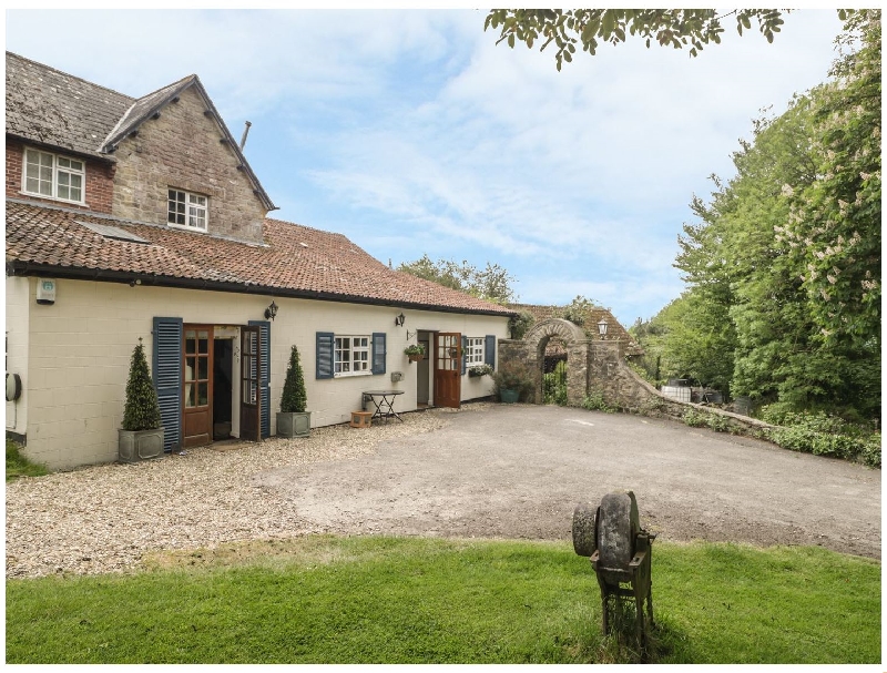 Click here for more about Colly Cottage