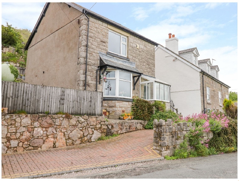 Click here for more about Cartref Melus