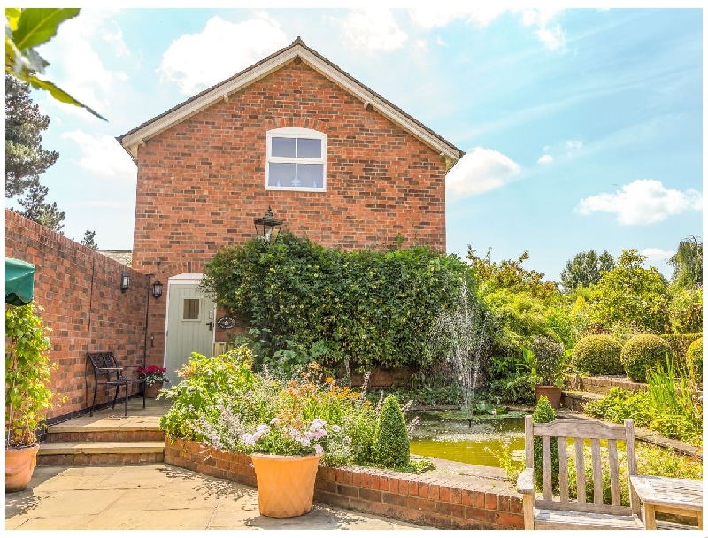 Click here for more about Maple Tree Cottage