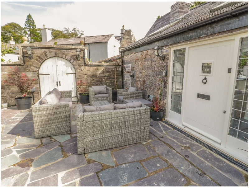 Click here for more about Bryn Derwen Coach House
